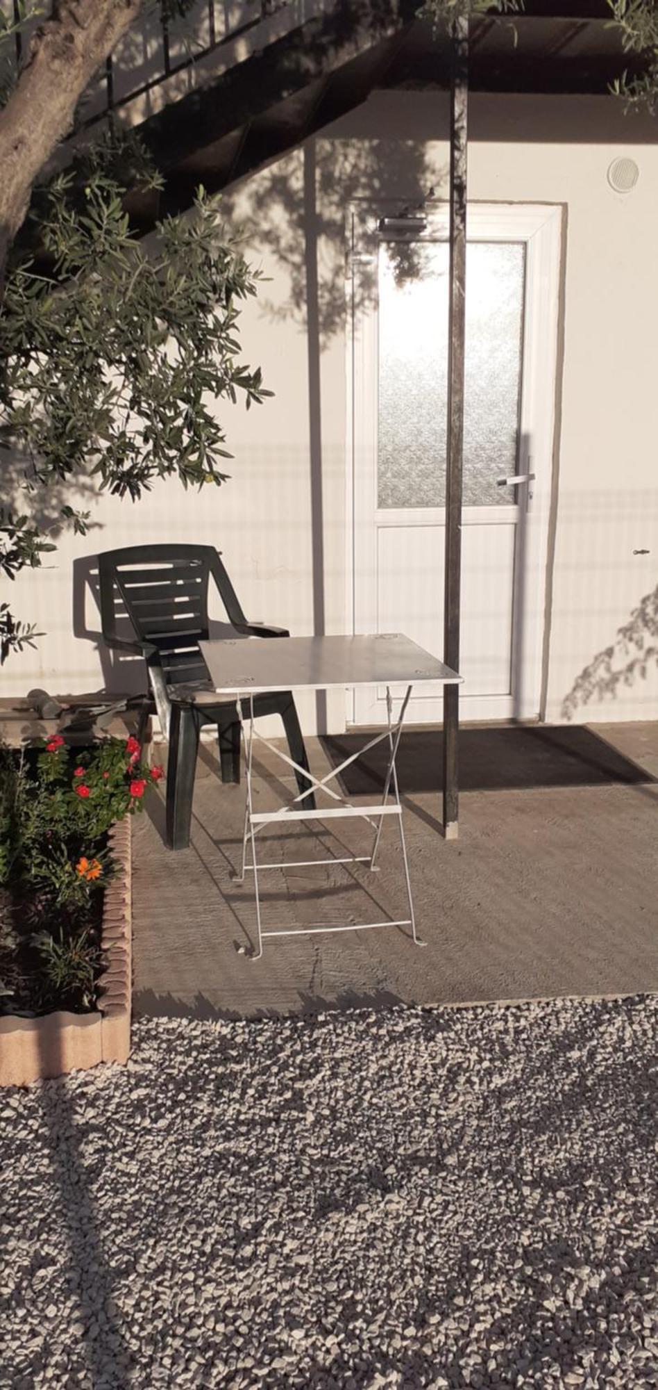 Mas Vincent La Fare-les-Oliviers Exterior foto